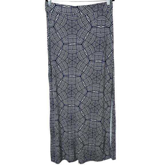 Aeropostale Women's Maxi Skirt L Blue Geometric Print Double Slit Hem Pull On - Picture 1 of 8